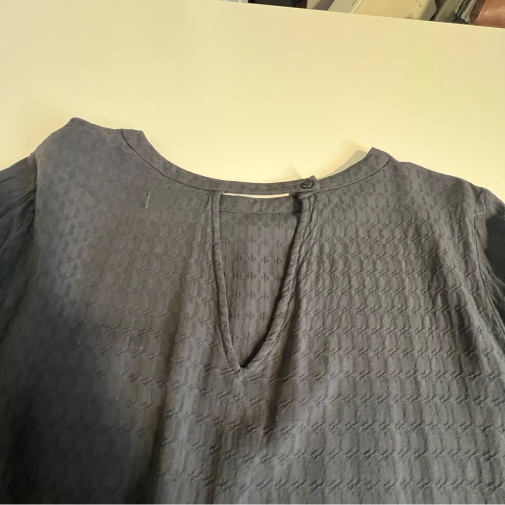 Chic navy blue Camber&Grace Women's Blouse - Picture 8 of 10